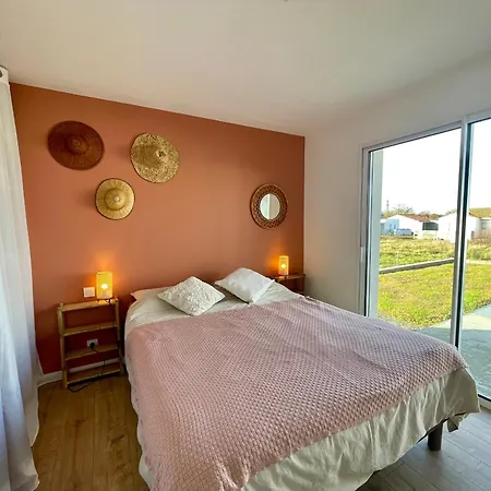 Сasa de vacaciones Maison Neuve 3 Chambres, 6 Couchages, Entre Et Campagne, Acces Bourg A Pied, Wifi - Fr-1-231-329 *